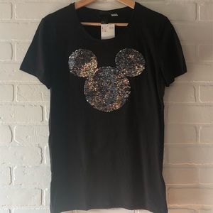 Disney logo black / silver flip sequin T-shirt